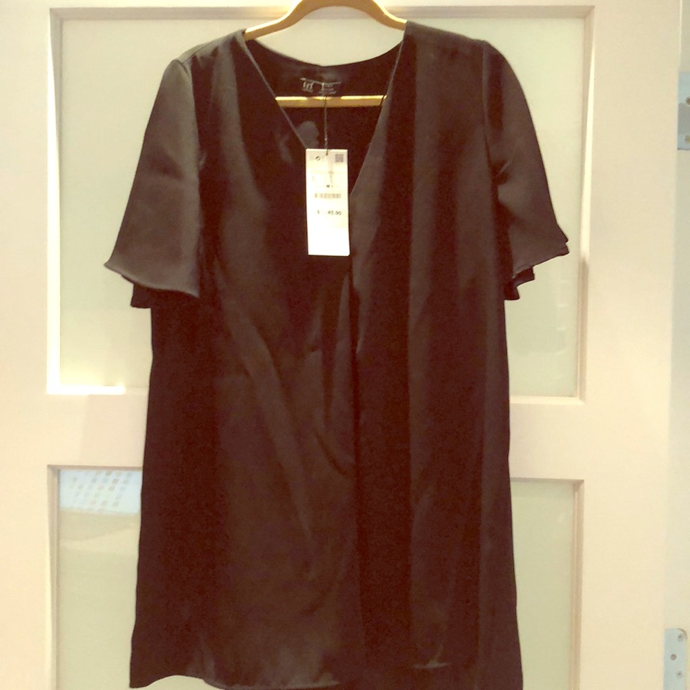 New black swing dress